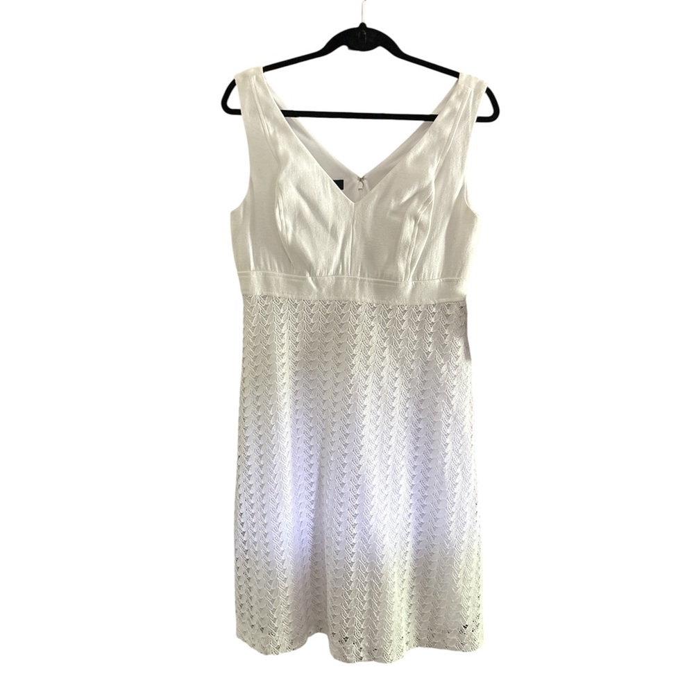 Nine West White Sleeveless V-Neck Sundress